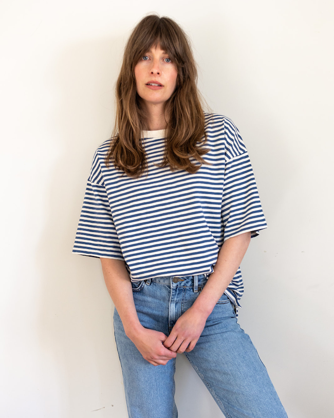 Black and white striped deals t shirt women's