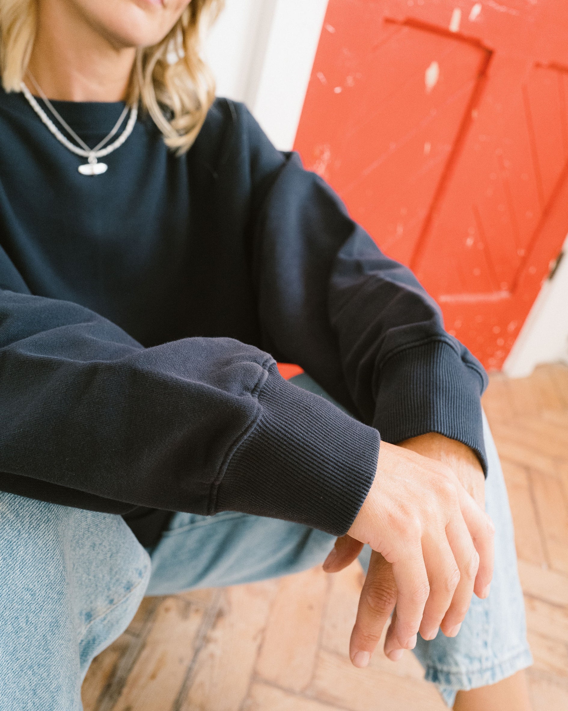 womens_oversized_navy_organic_cotton_crew_neck_sweatshirt